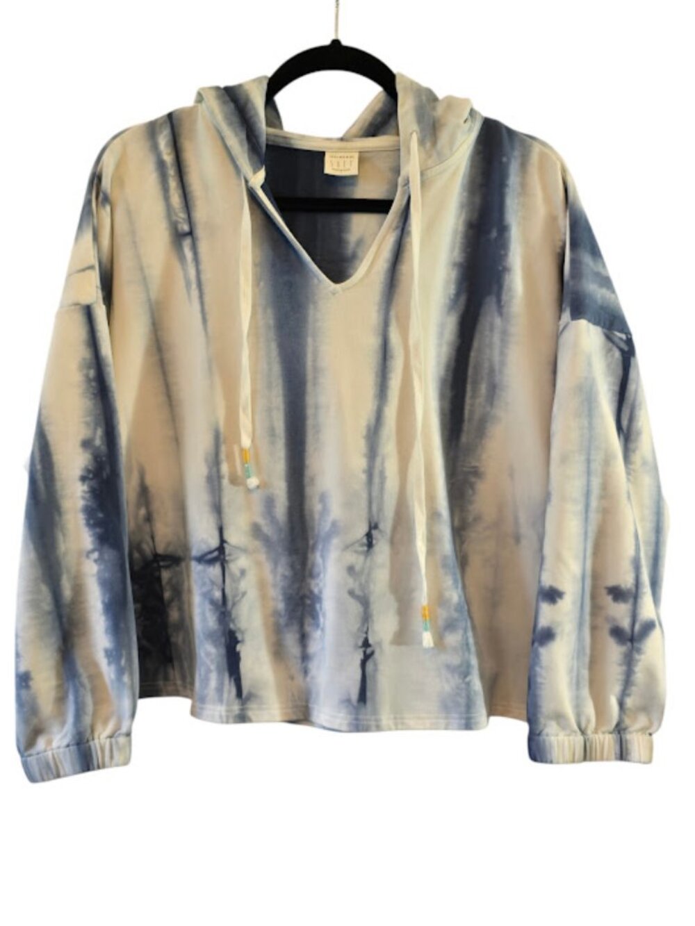 Cotton blend tie-dye hoodie Skies are Blue soft large like new relaxed